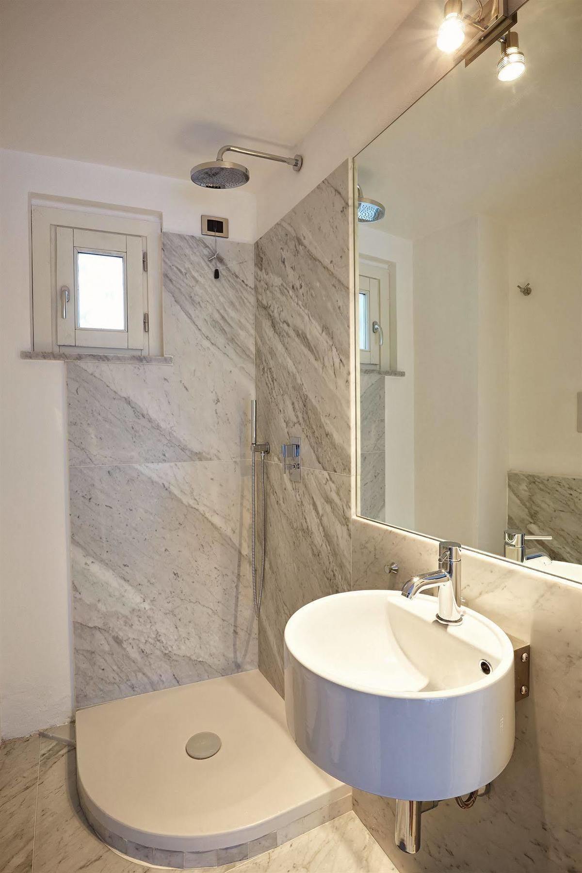 Suite Home Moncada Палермо Екстериор снимка
